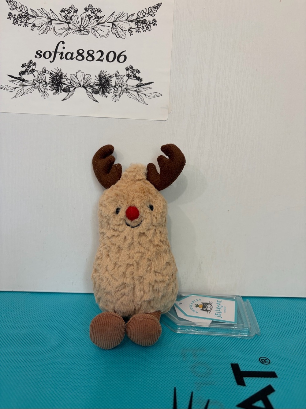 #014 Authentic Jellycat Small Amuseable Peanut Reindeer NWT - Retired & Rare